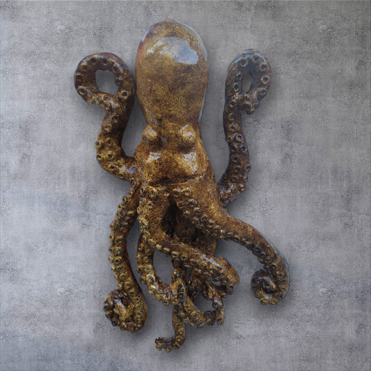 Polpo da Parete in Cemento Porcellanato 40 cm 🐙 | Scultura Artigianale Marittima per Arredo Interno o Esterno – Finitura Marrone Bronzata ✨