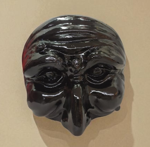 Maschera napoletana rossa in cemento porcellanato – 4 misure