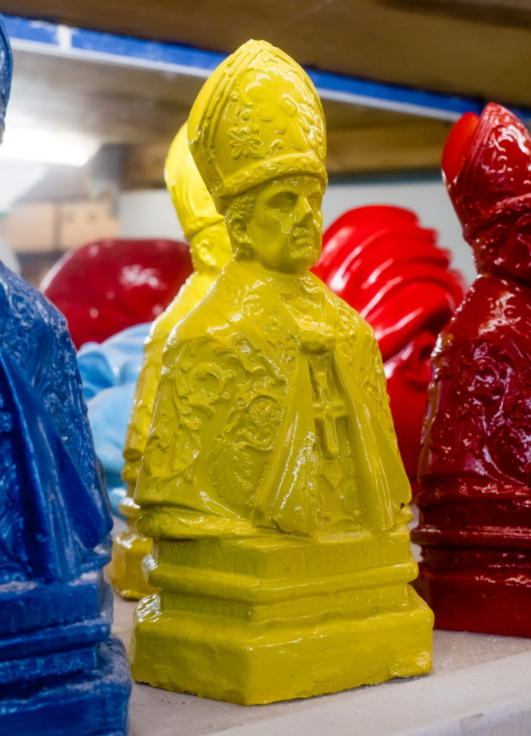 San Gennaro Stilizzato in cemento Porcellanato  - Artigianato Napoletano 2 Misure