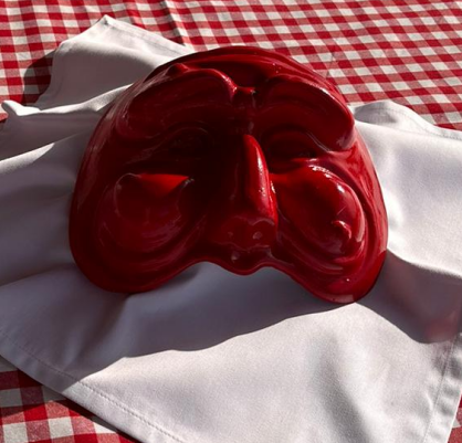 Maschera napoletana rossa in cemento porcellanato – 4 misure