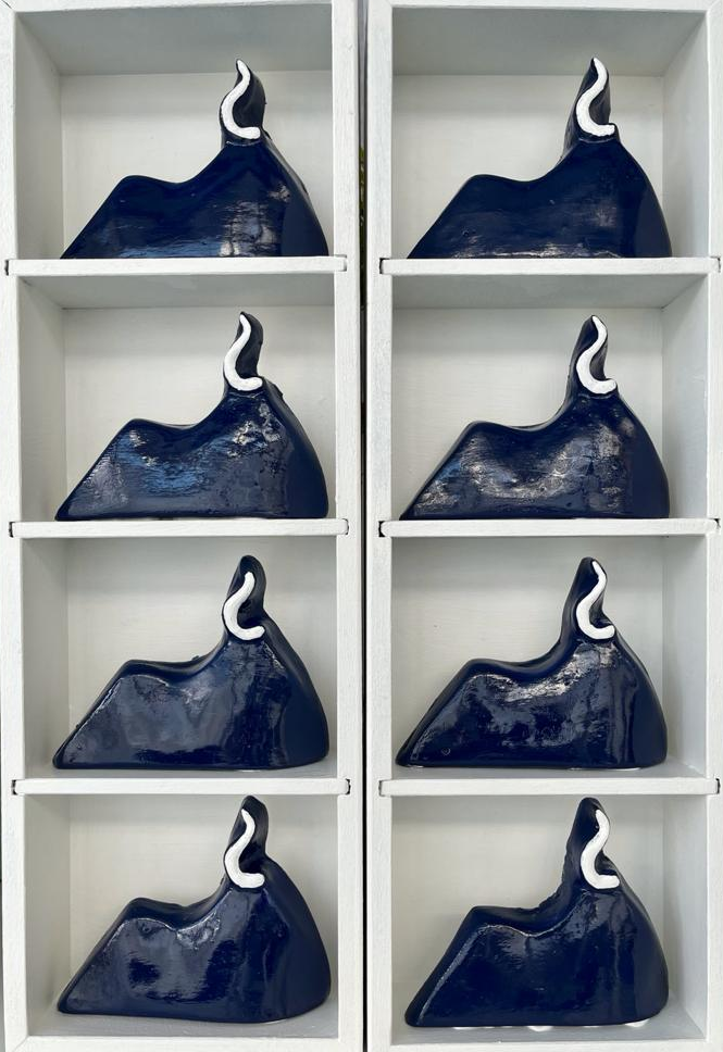 Scultura Vesuvio Napoli rosso 20x12cm in cemento porcellanato artigianale