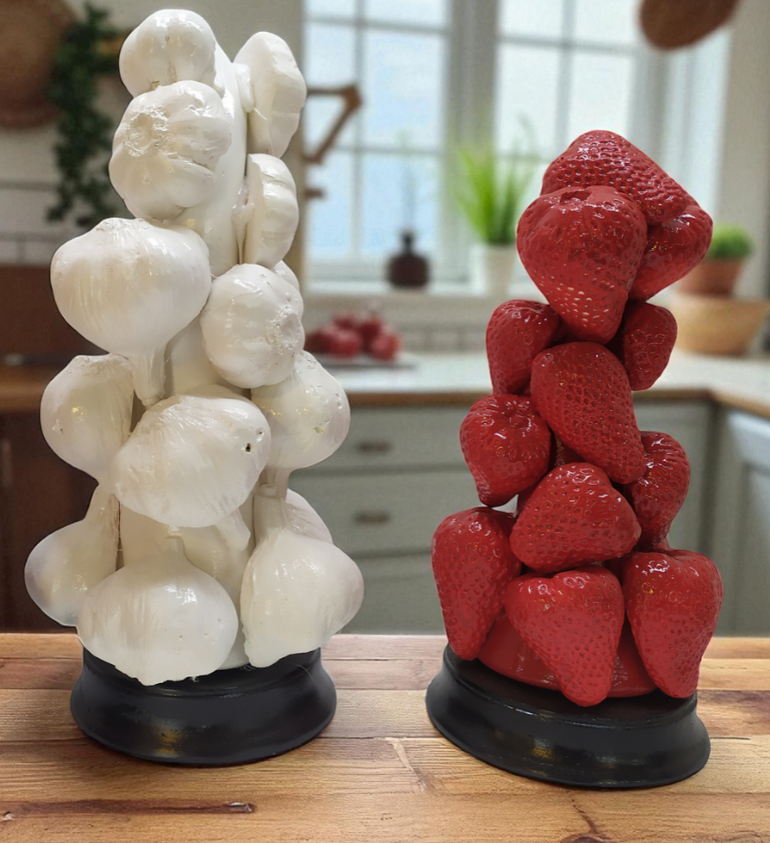 Corno decorativo fragole o aglio h25cm in cemento porcellanato artigianale