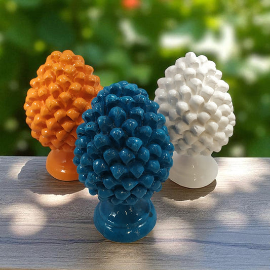 Pigna decorativa artigianale in cemento porcellanato – 20 cm, vari colori disponibili